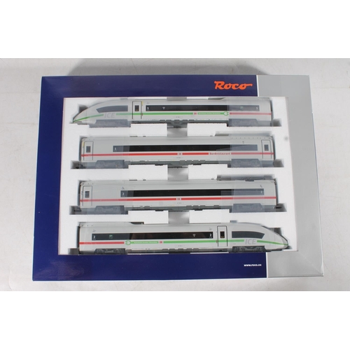 1064 - HO gauge model railways, Roco 72095 train pack '4-TLG Elektrotriebzug 407 008-2 Velaro DB AG', by Mo... 