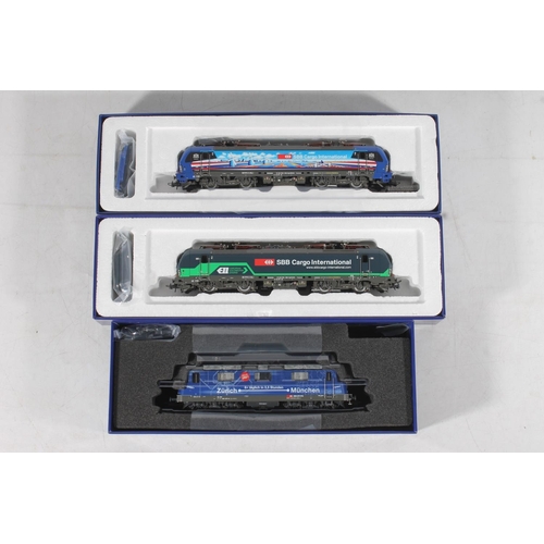 1065 - HO gauge model railways, Roco three electric locomotives to include 71954 ELL European Locomotive Le... 