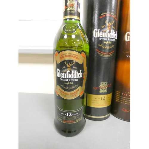 17 - Glenfiddich 12 years old Speyside single malt scotch whisky, 70cl, 40% vol, with Glenfiddich 1991 vi... 