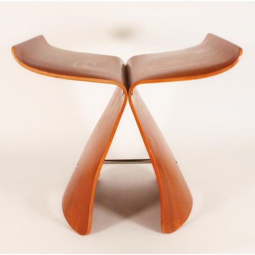 451 - Mid 20th Century Butterfly stool in the manner of Sori Yanagi.