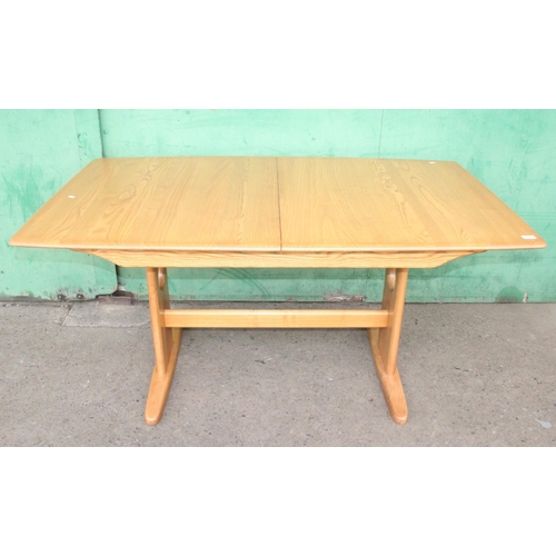 454 - Ercol Windsor medium extending dining table, 152cm wide x 90cm tall.