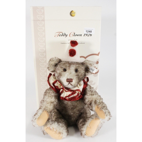 1248 - Steiff 404214 Teddy Clown 1926, 32cm tall, with certificate of authenticity number 205 of 3000, boxe... 