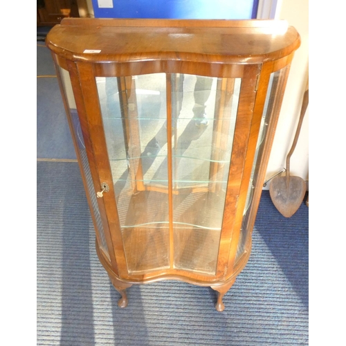 70 - Small, glazed mahogany display cabinet.