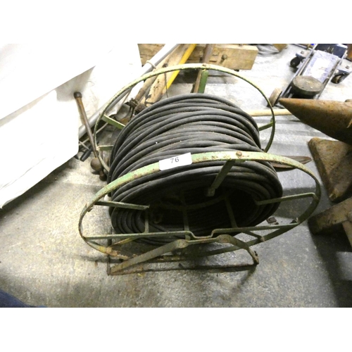 76 - Large electric extension lead.