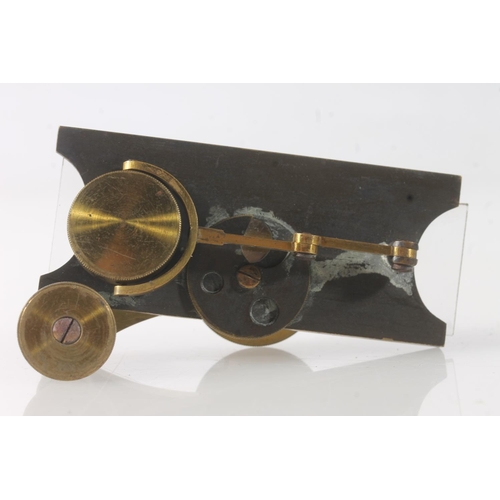 1467 - Optical device engraved 'Invented by M Pillischer Optician London No119' held in fitted case with tw... 