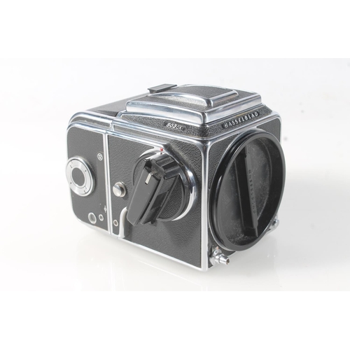 1470 - Hasselblad 503CX camera body, serial number 11ES10421.