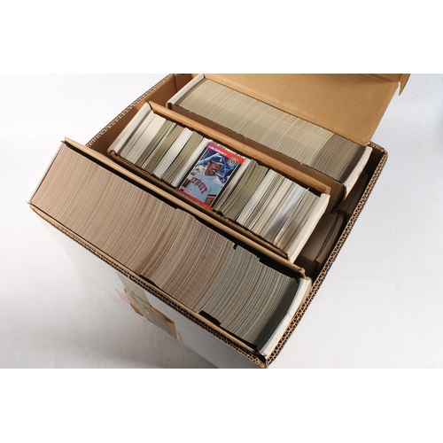 1494 - Huge collection of thousands of vintage baseball cards to include Dunruss 1988, Dunruss 1987, Topps ... 