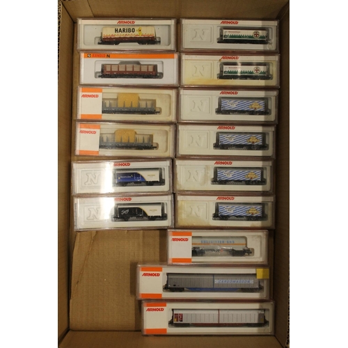 1282 - N gauge model railways, Arnold of Germany rolling stock to include 0165-2 Klosterbrauerei Ettal car ... 