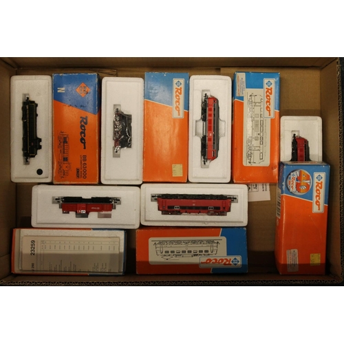 1284 - N gauge model railways, Roco of Austria, six locomotives to include 23218 DB 2150696 red, 23291 twin... 