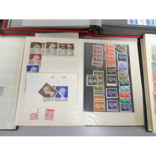 363 - Great Britain. Five albums of Elizabeth II issues to include 1990s unfranked definitives, Welsh and ... 