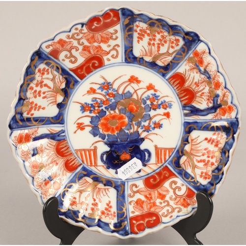 13 - Five oriental plates in Imari patterns (5)