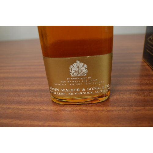 47 - Johnnie Walker Black Label extra special old scotch whisky, old bottling, no ABV, with Johnnie Walke... 