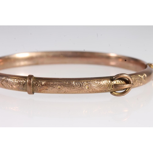 735 - 9ct gold Victorian bangle in the form a belt, 8.2g.