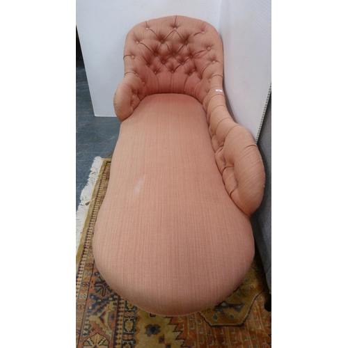 489 - Chaise longue with later pink upholstery.