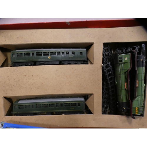 6 - Incomplete Hornby Dublo Duchess of Atholl train set, boxed, part Tri-ang Flying Scotsman set and a c... 