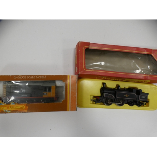 9 - Tri-ang OO gauge electric train set, OO gauge R.754 M7 class tank loco and R.803 BR Class 08 diesel ... 