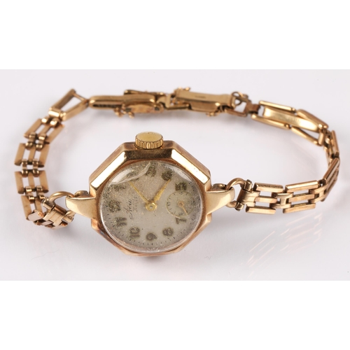 53 - Avia 9ct gold wristwatch on 9ct gold strap, 16g