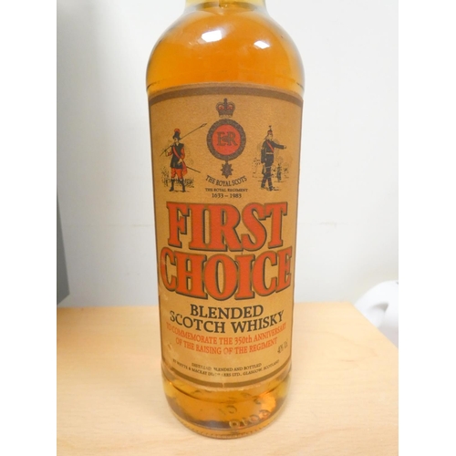 1B - First Choice blended scotch whisky Royal Scots 1633-1983 350th anniversary bottle. 75cl 40% ABV.