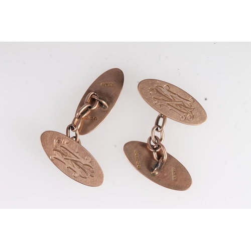 727 - Pair of 9ct gold monogrammed cufflinks, 6.44g.