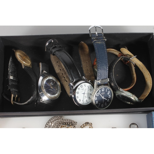 750 - Collection of wristwatches, pocket watches including Ingersoll and a collection of copper pennies.&n... 