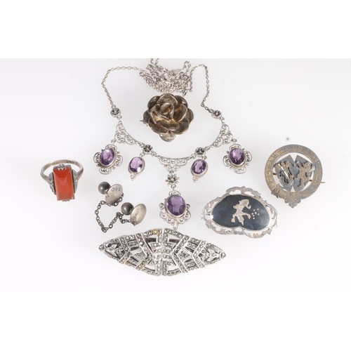 762 - Silver jewellery to include brooches, an Art Deco style ring, an amethyst necklace, a Dumfries &... 