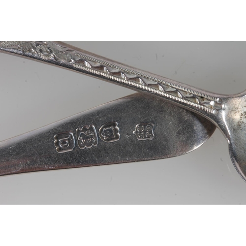 842 - Set of twelve sterling silver teaspoons and sugar tongs, GJDF, London, 228g.