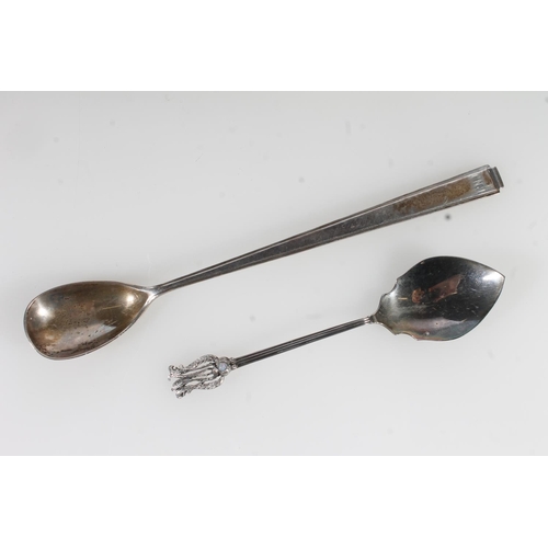 845 - Cased silver spoon and pusher set, silver napkin ring and a silver spoon etc, 73g.