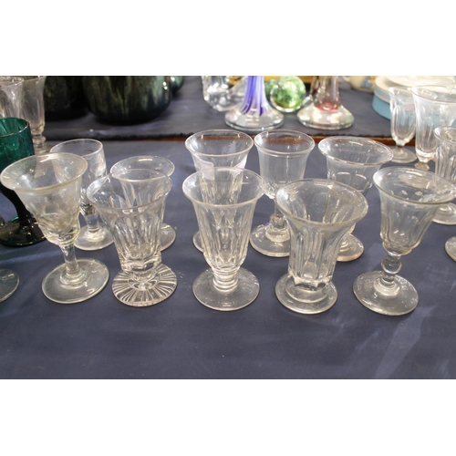 64 - Ten 19th century and Regency period drinking glasses.