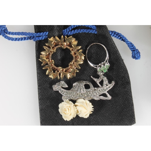 814D - Collection of costume jewellery including fashion watches, brooches etc.