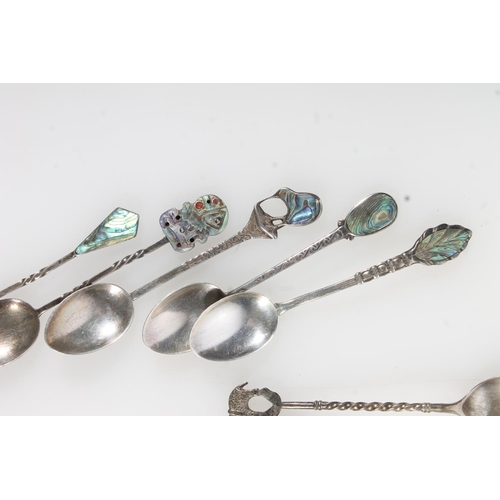 867 - Set of 6 spoons, stamped 'silver', 64g, five sterling silver spoons with abalone mounts and two silv... 