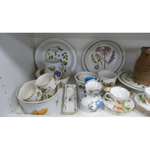 115 - Portmeirion shallow dish, similar tazza, Queens 'Virginia Strawberry' pattern tea set, Royal Worcest... 