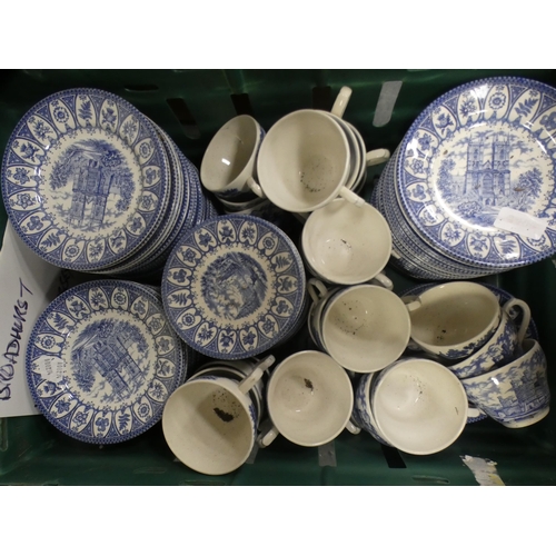 140 - Collection of Broadhurst 'Westminster Abbey' pattern dinnerwares.