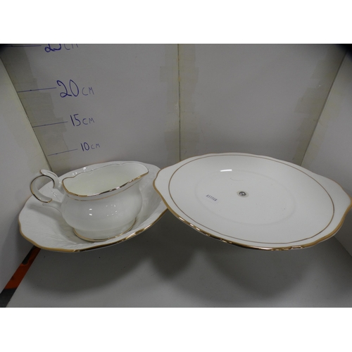 173 - Duchess 'Ascot' pattern part service, and two Royal Worcester cake plates.