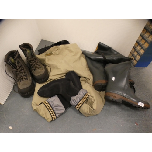 185 - Various waders, boots etc.