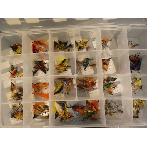 186 - Collection of fly-tying accessories.