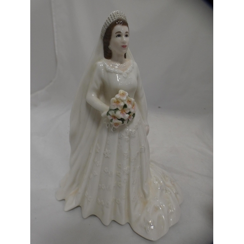 192 - Royal Worcester figure commemorating HM The Queen's 80th Birthday, 2006 and Diamond wedding annivers... 