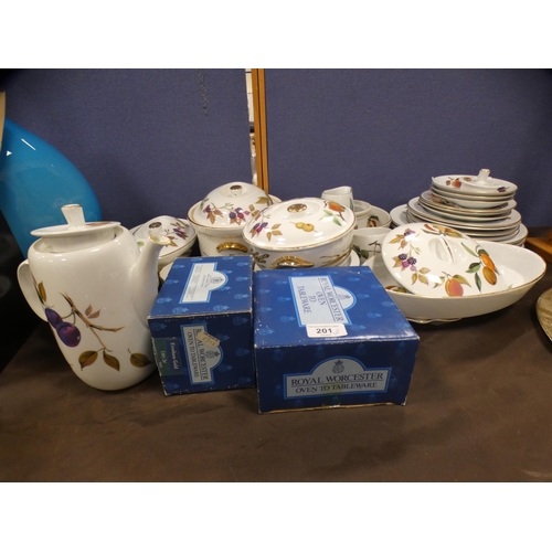 201 - Collection of Royal Worcester Evesham dinnerwares.