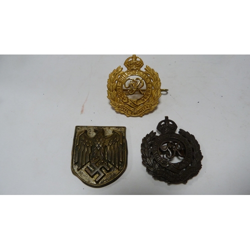 228 - Royal Engineers' cap badges and other military buttons etc.