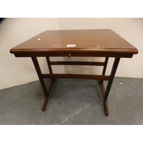 321 - Reproduction square-topped coffee table.