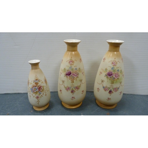 45 - Crown Devon floral decorated chamber set with non-matching jug.