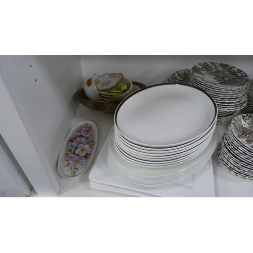 58 - Myott 'Royal Mail' pattern dinner service and other dinnerwares (one shelf).