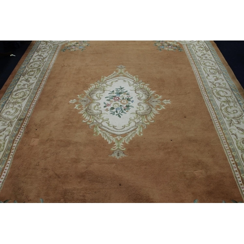 967 - Indian wash pile wool carpet, 545cm x 368cm.