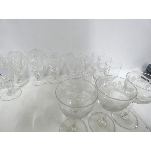 42 - Box of various crystal glassware.