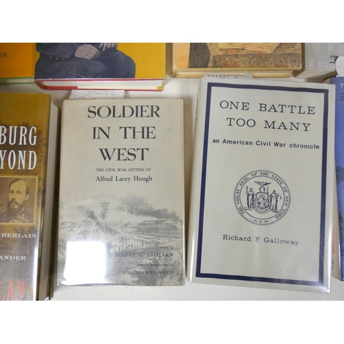 17 - U.S.A.  18 various vols., mainly American Civil War interest, many in d.w's.... 