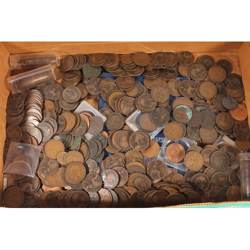 378 - UNITED KINGDOM coin collection, copper pennies, half pennies and farthings, total lot weight around ... 