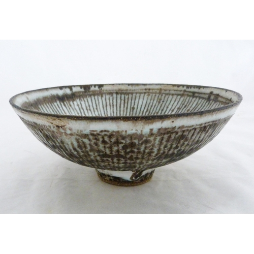 255 - Dame Lucie Rie DBE (Austrian, 1902 - 1995)Studio pottery drip glazed bowl, the interior and exterior... 