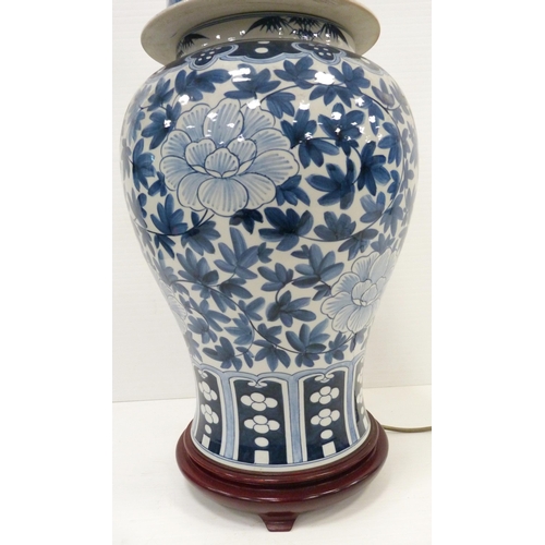 316 - Modern blue and white Chinese lamp base in the Kangxi style, 59cm high.