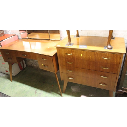 659 - Mid Century dressing table and matching four drawer chest.