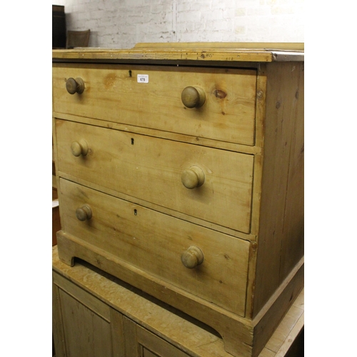 678 - Pine chest of three graduated drawers, 82cm wide.