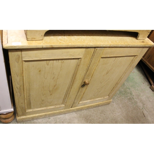 679 - Pine two door cabinet, 96cm wide x 78cm tall.